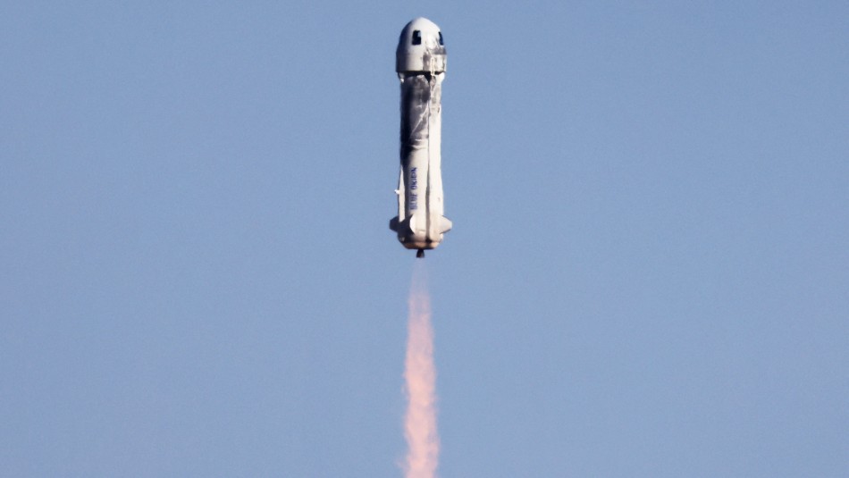 Así fue el lanzamiento de Blue Origin que lleva al famoso William Shatner al espacio Así fue el lanzamiento de Blue Origin que lleva al famoso William Shatner al espacio
