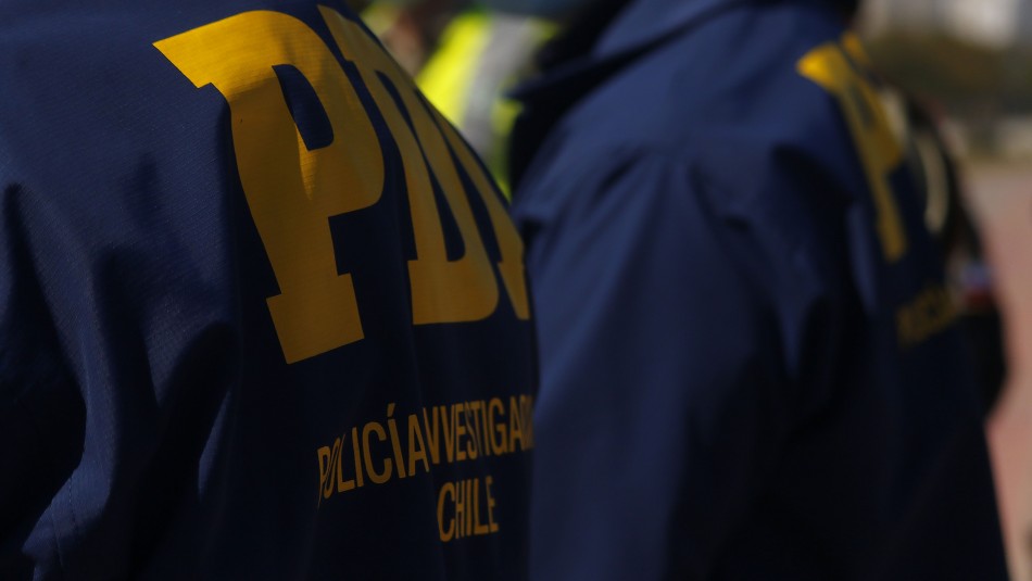 mujer-detenida Detienen a acusada de asesinar a una mujer que fue encontrada amarrada y amordazada en Temuco