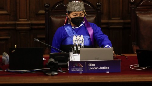 Loncon da inicio a debate de normas constitucionales y destaca que ocurre 'a dos años del despertar del nuevo Chile'