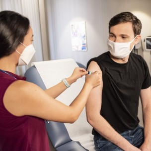 Estas son 12 enfermedades que necesitan urgente una vacuna, según la creadora de la fórmula Oxford/AstraZeneca Estas son 12 enfermedades que necesitan urgente una vacuna, según la creadora de la fórmula Oxford/AstraZeneca