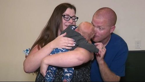 Tras haber sufrido 19 abortos espontáneos, quedó embarazada y su hijo pesó 7 kilos