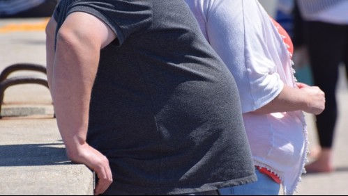 'Guatita de delantal': diputados presentan proyecto que busca incorporar la abdominoplastía al GES