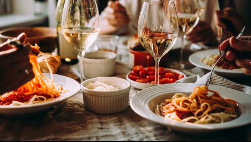 Turistas terminaron indignados con un restaurante por exorbitante cobro de propina