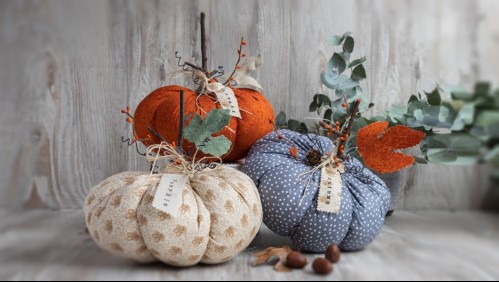 Así puedes hacer calabazas de Halloween con ropa vieja