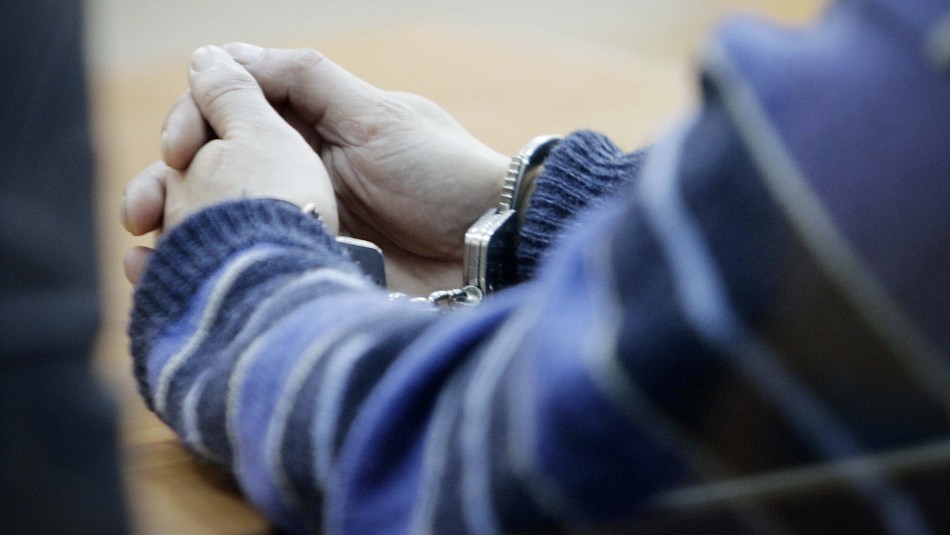 imagen-referencial Condenan a joven que mató a menor: La conoció por Internet y la llevó engañada a su casa para drogarla y violarla