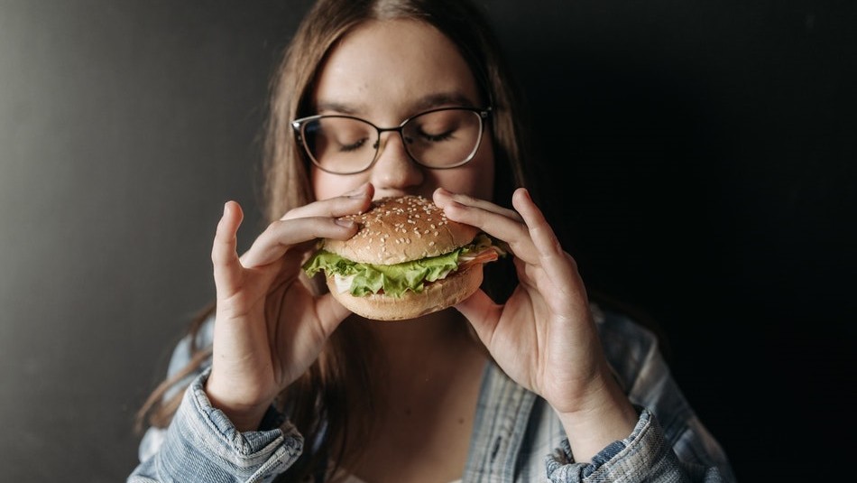 Estos son los alimentos que generan estreñimiento: Así es una dieta favorable para esta condición Estos son los alimentos que generan estreñimiento: Así es una dieta favorable para esta condición