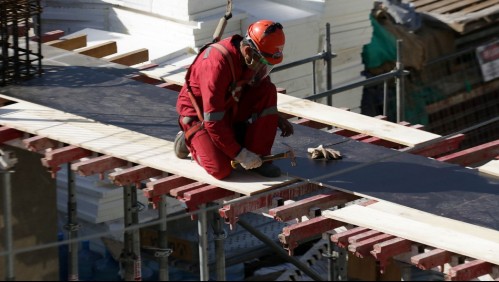 Carpintero se querella tras perder un ojo en accidente laboral: asegura que no contaba con implementos de seguridad