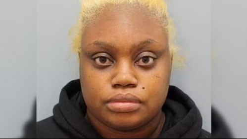 'Los visitaba cada dos semanas': habla madre de niños abandonados en una casa junto al cadáver de su hermano