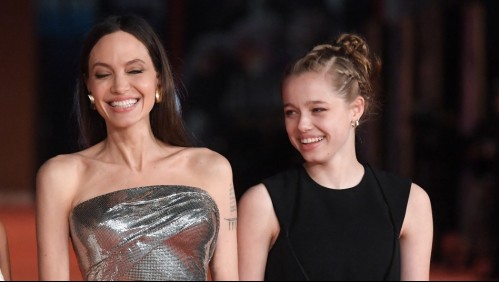 Shiloh rescata un vestido Dior del armario de Angelina Jolie y se luce con un estilo súper femenino