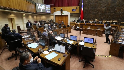 ¿Votos ante notario?: Piden a senadores transparentar antes de las elecciones su apoyo al cuarto retiro