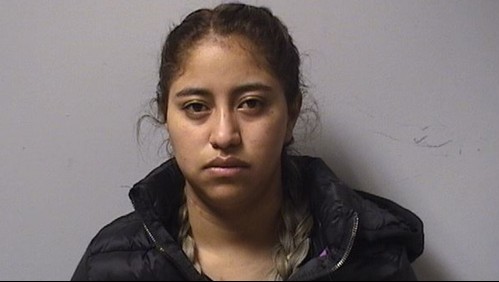 Madre asfixia a su hijo recién nacido para callarlo y lo entierra en el jardín de su casa