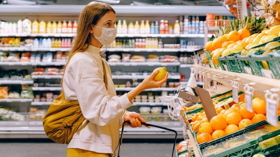 Comunes y accesibles: Descubre cinco alimentos con más vitamina C que la naranja Comunes y accesibles: Descubre cinco alimentos con más vitamina C que la naranja