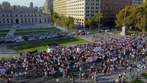 Marcha 'Los niños no se tocan': Piden endurecer penas a delincuentes que vulneren a menores de edad