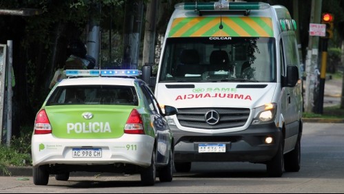 Motochorro muere baleado al forcejear con policía cuando intentaba asaltar a un adulto mayor