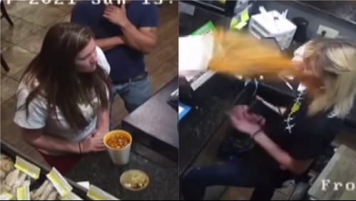 Video muestra a clienta lanzándole sopa caliente en la cara a una cajera al interior de un restaurante