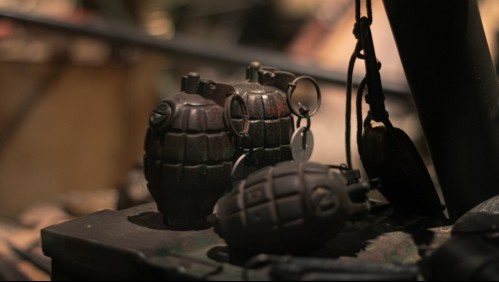 Fue detenido por beber en la calle y al detenerlo se llevaron una gran sorpresa: El sujeto jugaba con granadas