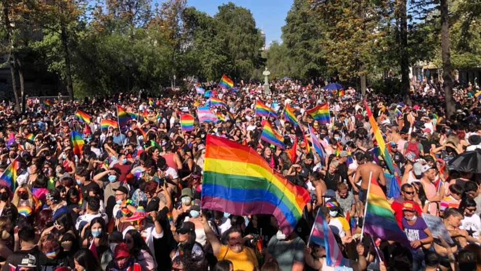 Tras dos años de ausencia: Más de 150 mil personas participaron en la marcha por el orgullo