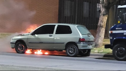 Quema el auto de su expareja por infiel y le deja una advertencia: 'No vas a querer jugar más con ninguna mujer'