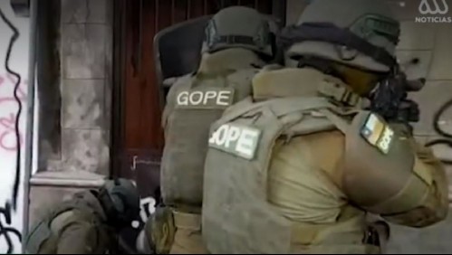 'Desproporcionado uso de fuerza': Fiscal Nacional pidió informe a Fiscal y Carabineros tras allanamiento a Comunes