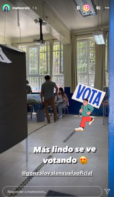Gonzalo Valenzuela votando