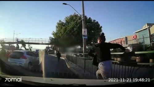 Ladronas chocan tras robar un vehículo de hombre que las llevó de Maipú a Conchalí: Ambas son menores de edad