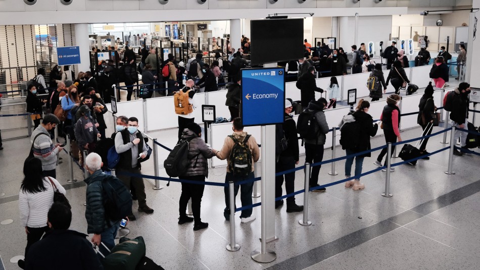 Confirman el primer caso de la variante Ómicron en Estados Unidos Confirman el primer caso de la variante Ómicron en Estados Unidos
