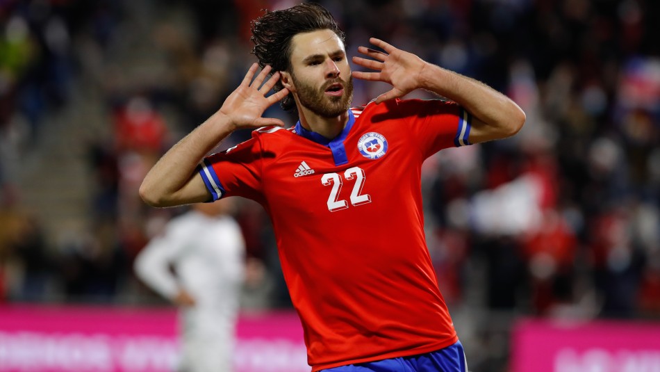 Brereton escucha ofertas: importantes equipos europeos con los ojos puestos en el delantero, incluido el de Bielsa Brereton escucha ofertas: importantes equipos europeos con los ojos puestos en el delantero, incluido el de Bielsa