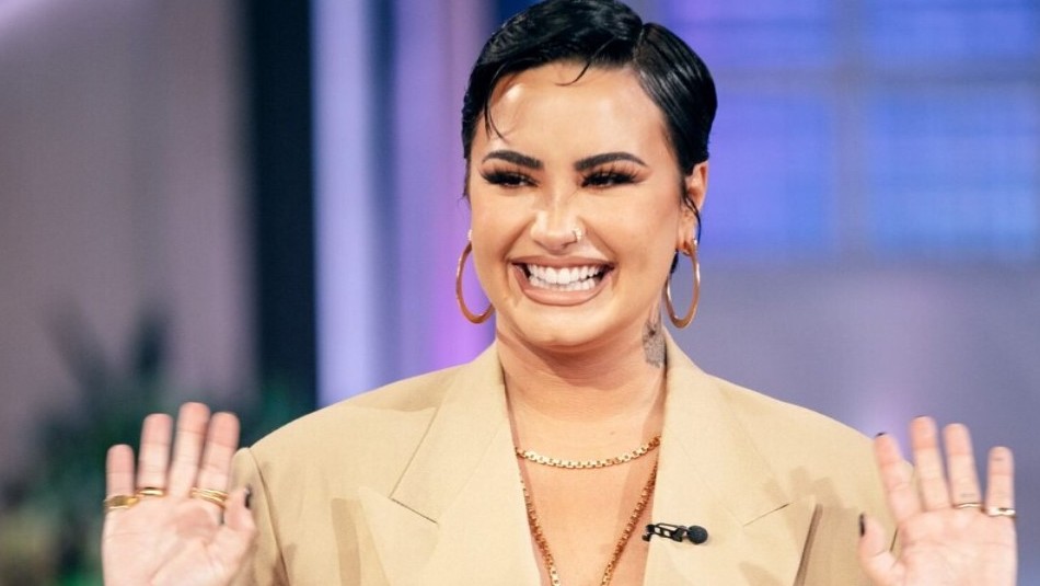 Demi Lovato asegura que le cantó a fantasmas y que le aplaudieron: 