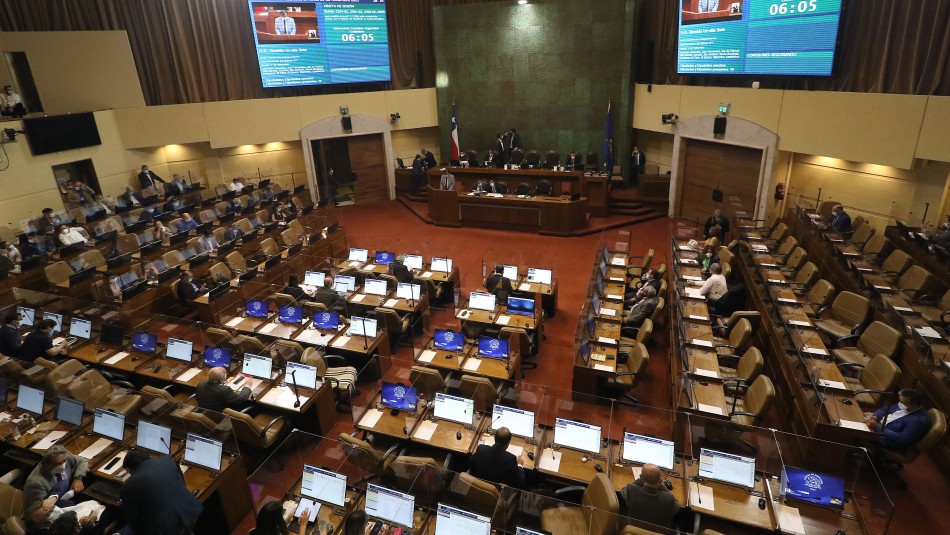 Los diputados que estarán ausentes en la votación del cuarto retiro este viernes Los diputados que estarán ausentes en la votación del cuarto retiro este viernes