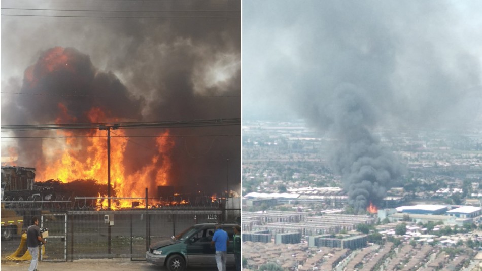 Nuevo incendio en Quilicura afecta a fábrica de pallets Nuevo incendio en Quilicura afecta a fábrica de pallets