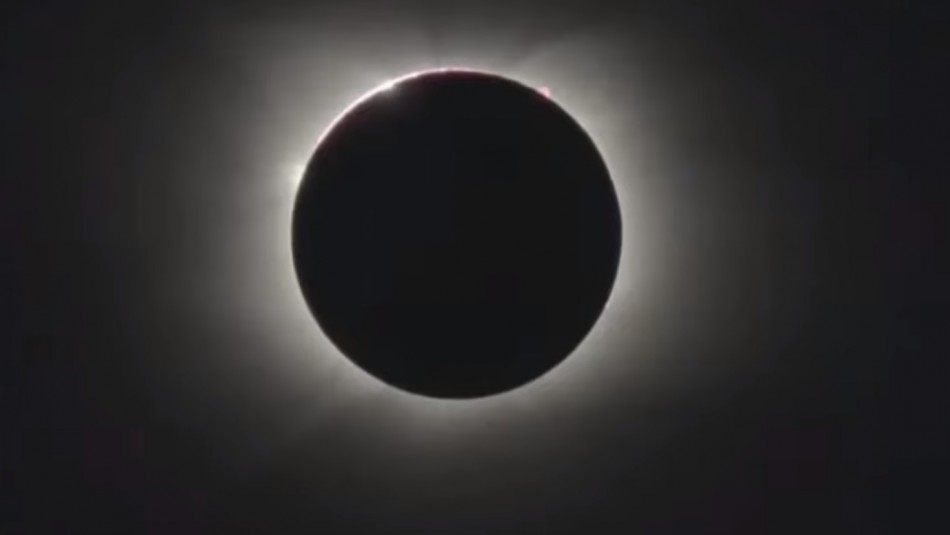 Así se vio el eclipse de sol total que oscureció a la Antártica: El próximo será en 2048