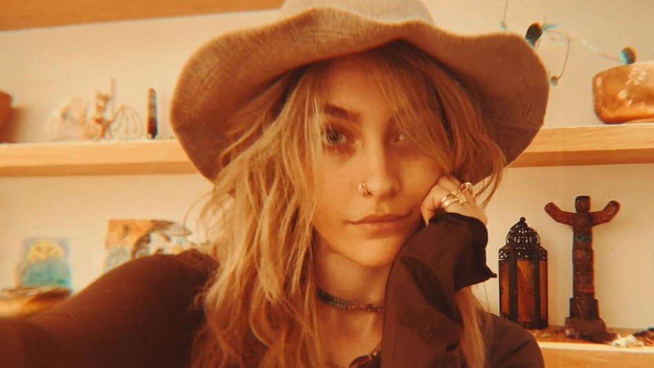 La hija de Michael Jackson se roba las miradas al posar para la revista Vogue con ajustado atuendo La hija de Michael Jackson se roba las miradas al posar para la revista Vogue con ajustado atuendo