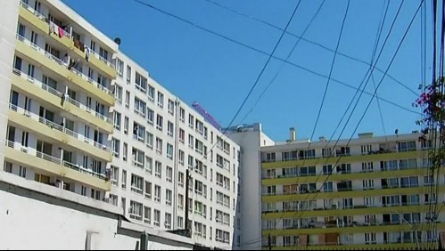 240 familias denuncian que serán desalojadas de sus departamentos en La Cisterna pese a tener los pagos al día