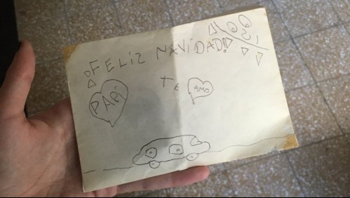 Padre guardó durante 20 años la carta navideña de su hija para darle una emocionante sorpresa