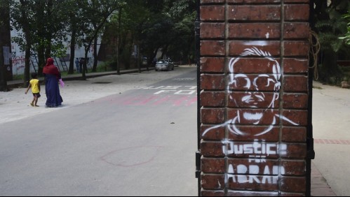 Condenan a muerte a veinte personas por asesinato de un estudiante en Bangladesh