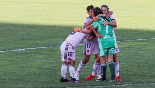 La 'U' se consagra campeón del torneo de la Primera División de fútbol femenino