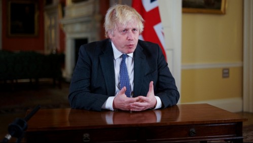 Primer ministro británico: 'Nadie debe tener dudas que viene una fuerte ola de Ómicron'