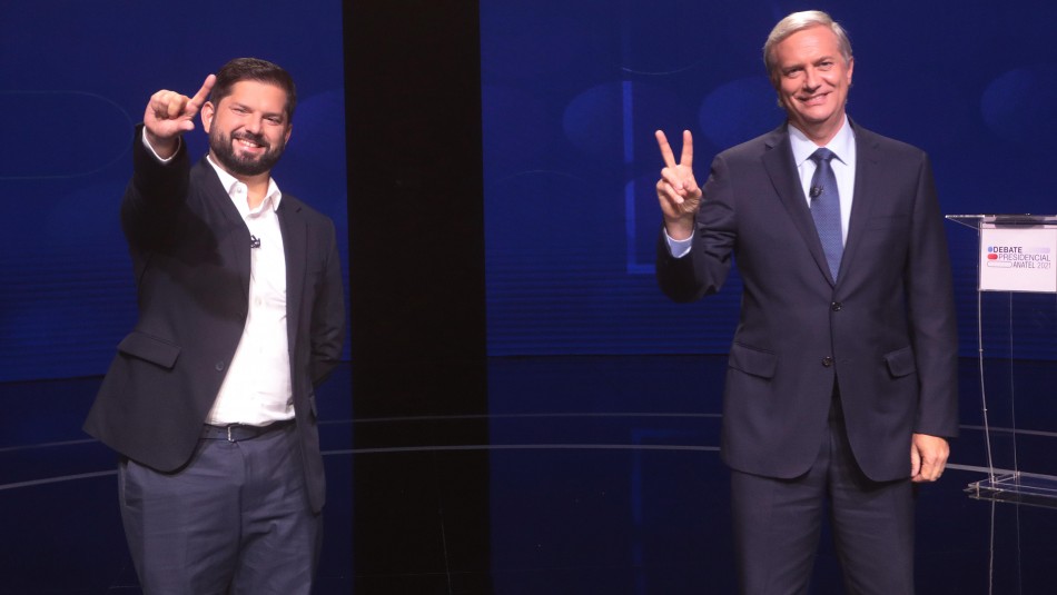 En vivo: Comenta con nosotros el debate presidencial entre José Antonio Kast y Gabriel Boric