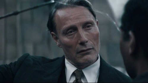 Con Mads Mikkelsen en el rol de Johnny Depp: Revisa nuevo tráiler de 'Animales Fantásticos: Los Secretos de Dumbledore'