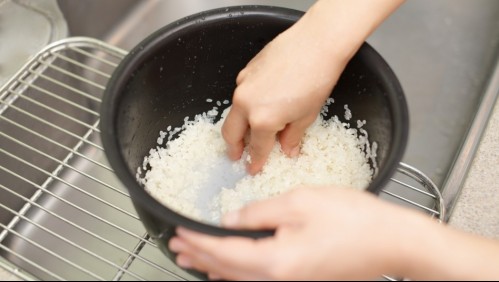 ¿Es necesario lavar el arroz antes de cocinarlo?