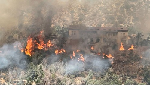 Hospital es evacuado por incendio en San José de Maipo que obligó a decretar Alerta Roja
