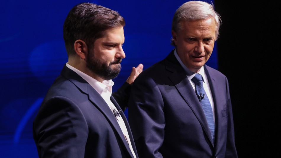 ¿Cuántos votos sumaron Boric y Kast?: Compara los resultados de los candidatos respecto a la primera vuelta ¿Cuántos votos sumaron Boric y Kast?: Compara los resultados de los candidatos respecto a la primera vuelta