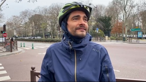 Chileno sorprende recorriendo más de 400 kilómetros en bicicleta para poder votar en París