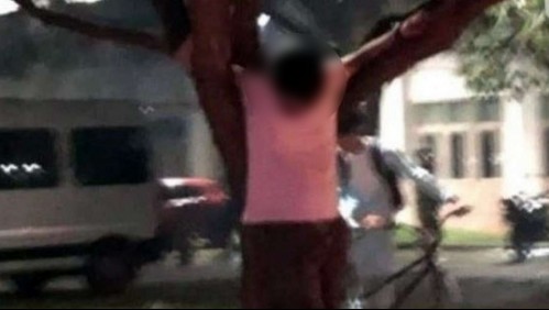 'Me drogaron y me robaron': Conmoción por joven que apareció 'crucificado' en árbol tras fiesta de egresados