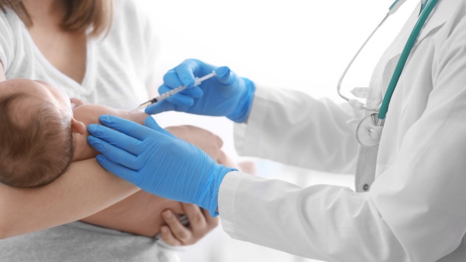 'Conlleva graves consecuencias sanitarias': La enfermedad que se contagia por el aire y que preocupa a médicos chilenos