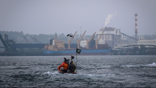Nuevo derrame de combustible afecta a la bahía de Quintero