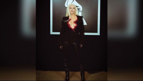 Christina Aguilera posa en topless para darle la bienvenida a los 41 años y fans la comparan con Lady Gaga