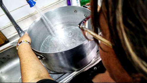 Servicios básicos: Aprueban en general proyecto que busca extender la prohibición de corte de suministros