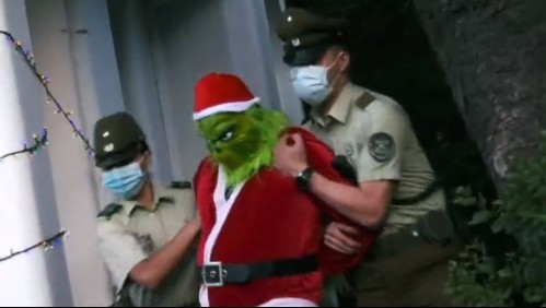 ¡Salvaron la Navidad! Carabineros confirma detención del 'Grinch' tras ser sorprendido robando regalos