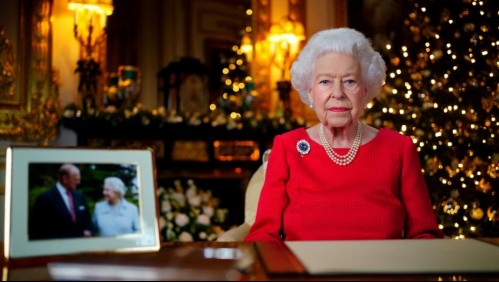 Isabel II confiesa en su mensaje de Navidad que 'echa de menos' a su marido Felipe de Edimburgo